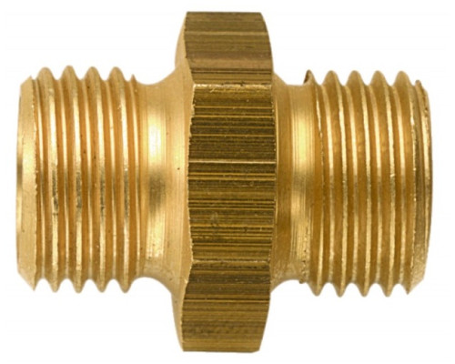 066. Переходник внешняя 3/8" х внешняя 1/2"
